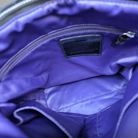 Coach Daisy Pop Optic Signature Appliqué Tote Bag. - Picture 3 of 3